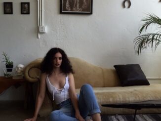 ALBUM: Sabrina Claudio - Confidently Lost